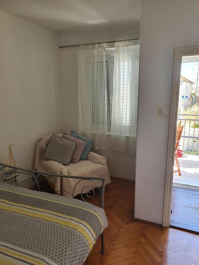 Apartmani Adam Primosten Ngoại thất bức ảnh