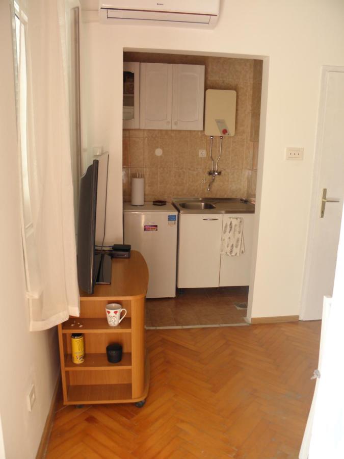 Apartmani Adam Primosten Ngoại thất bức ảnh